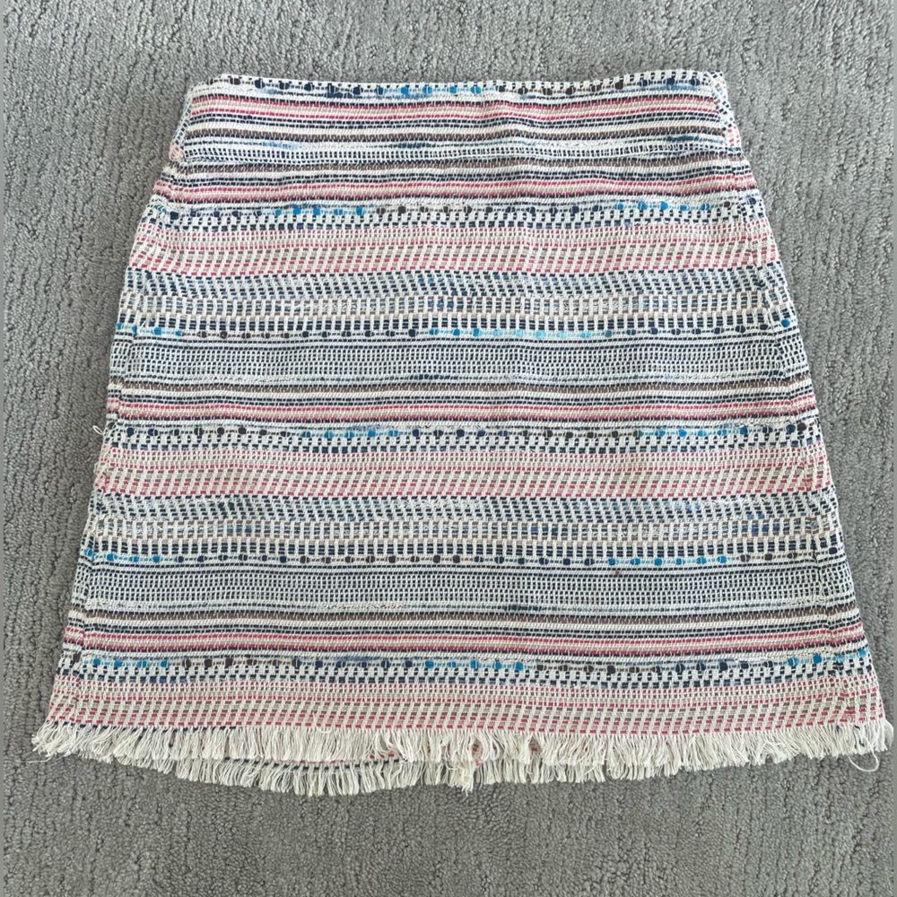 LOFT woven mini skirt